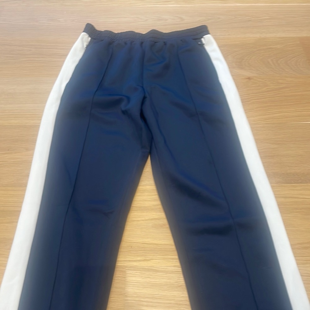 Blue and white pants.